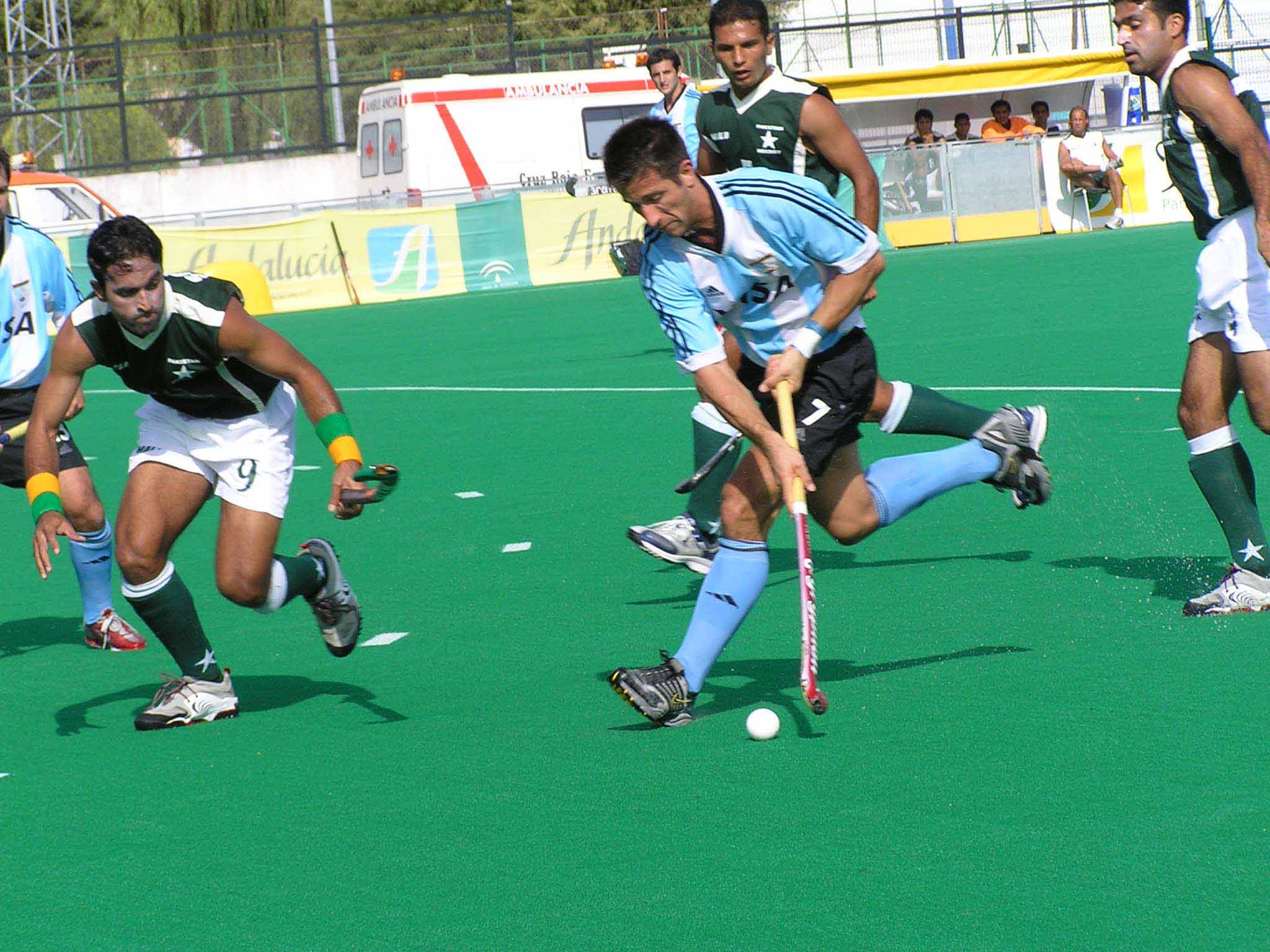 mens field hockey pro team